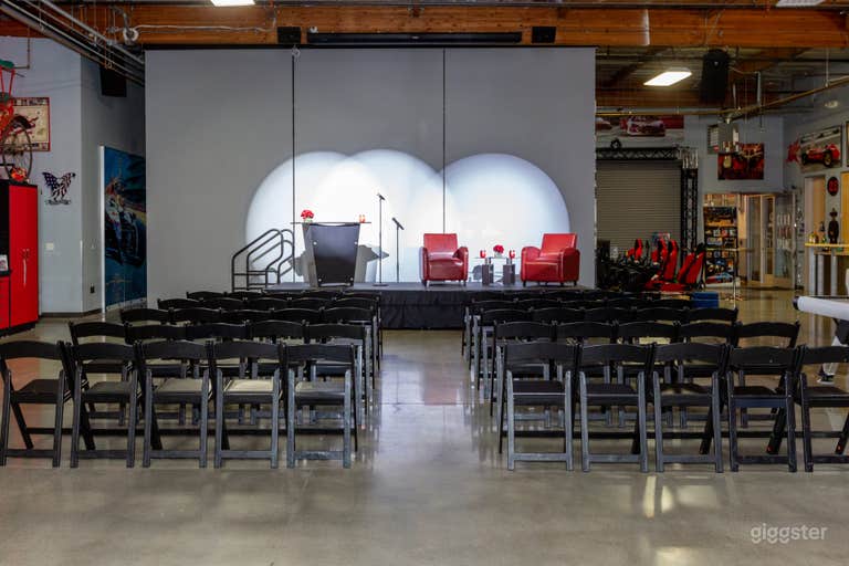  Automobile Themed Parkade 