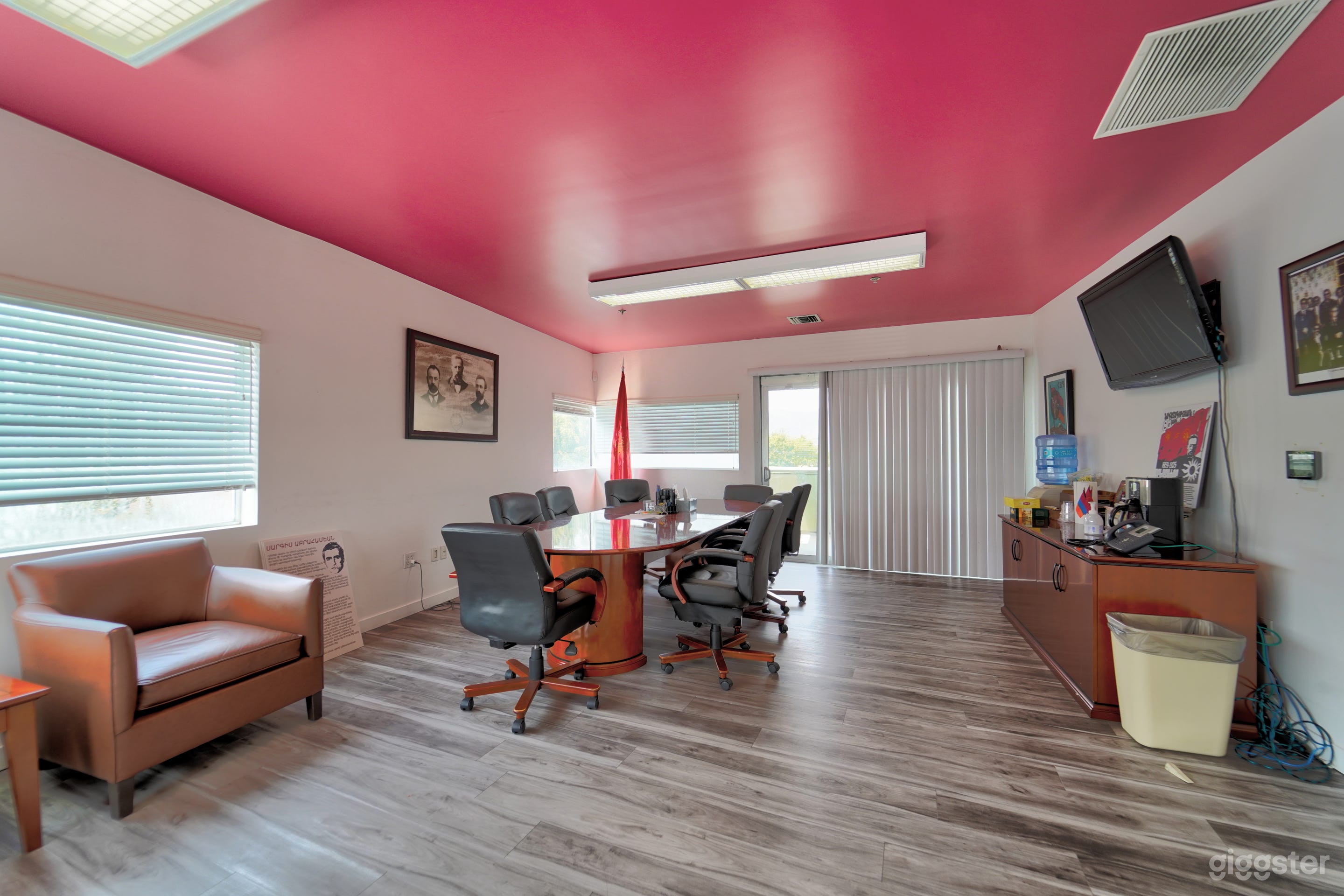 Modern offices for filming  Photo 3