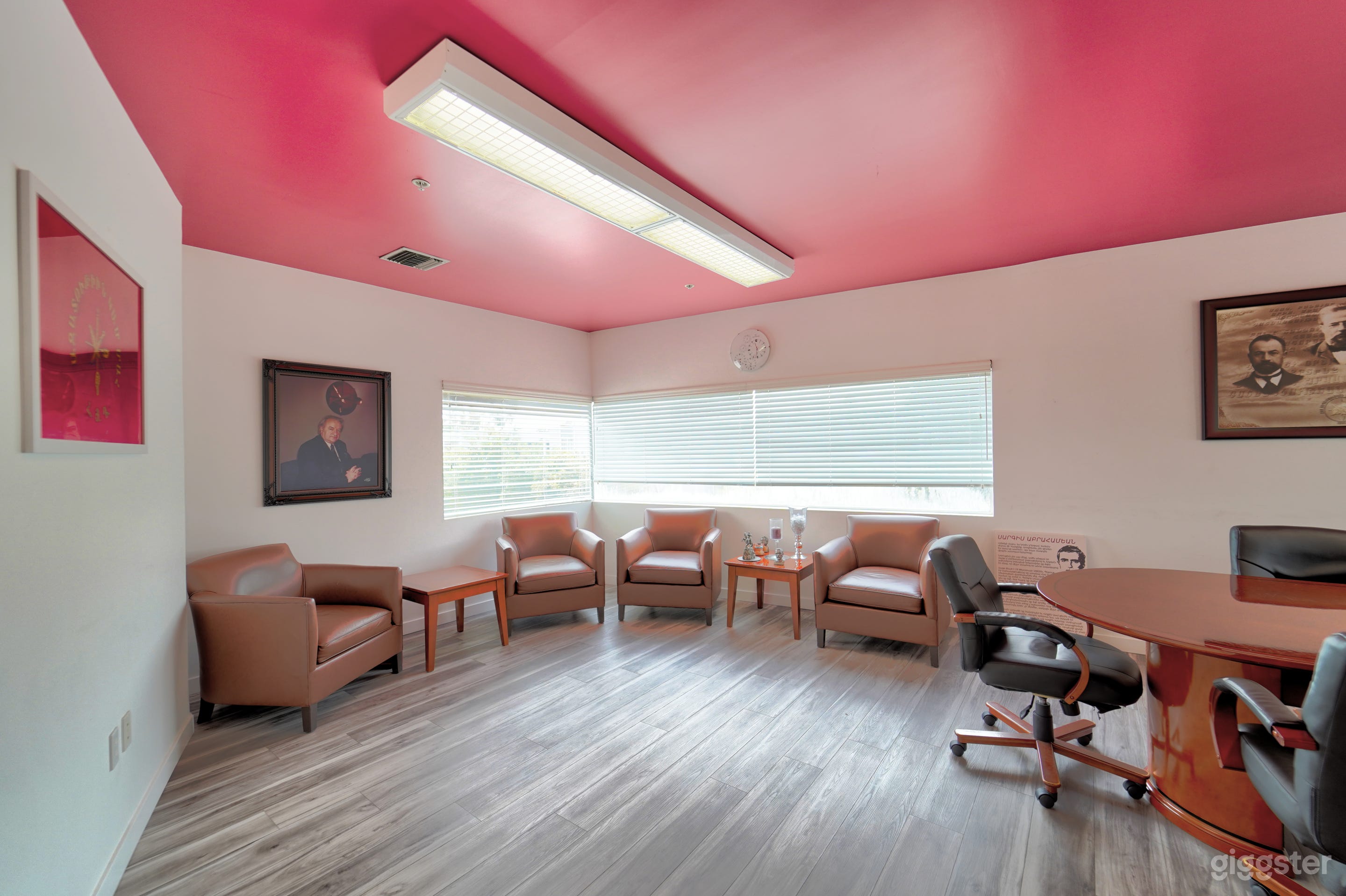 Modern offices for filming  Photo 4