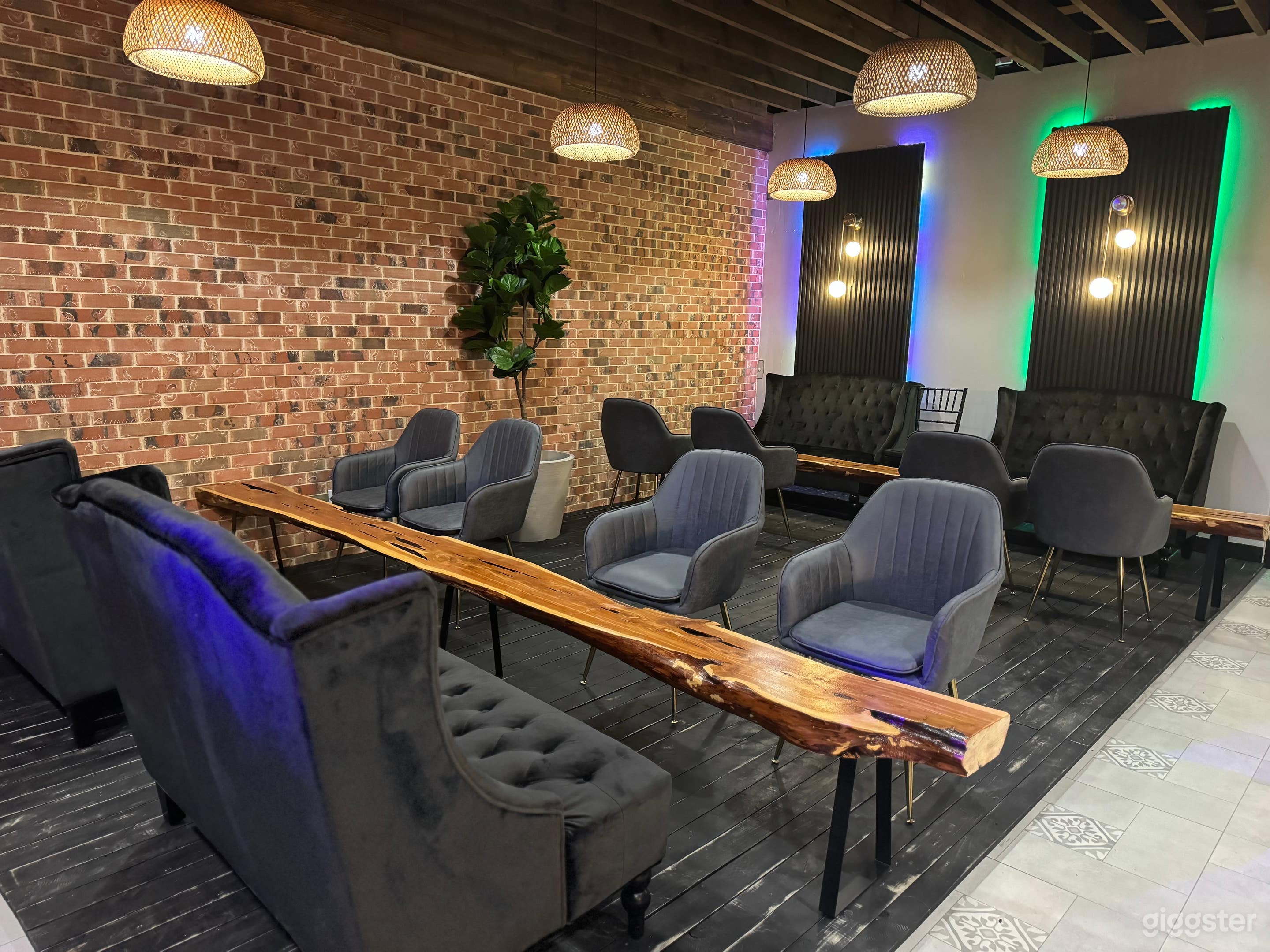 Elegant Event Venue in North Dallas Photo 3