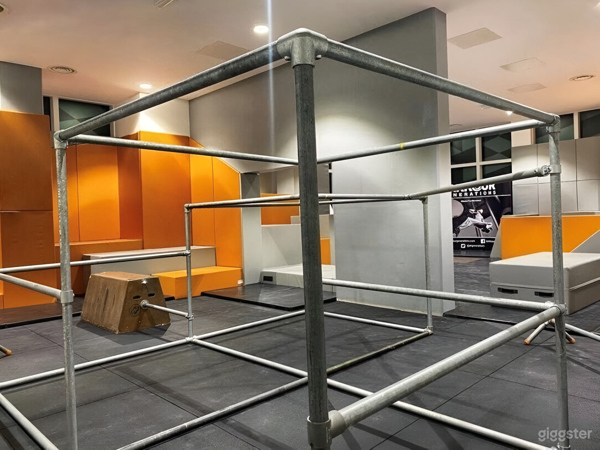 Dynamic Indoor Adventure Space Facility Photo 2