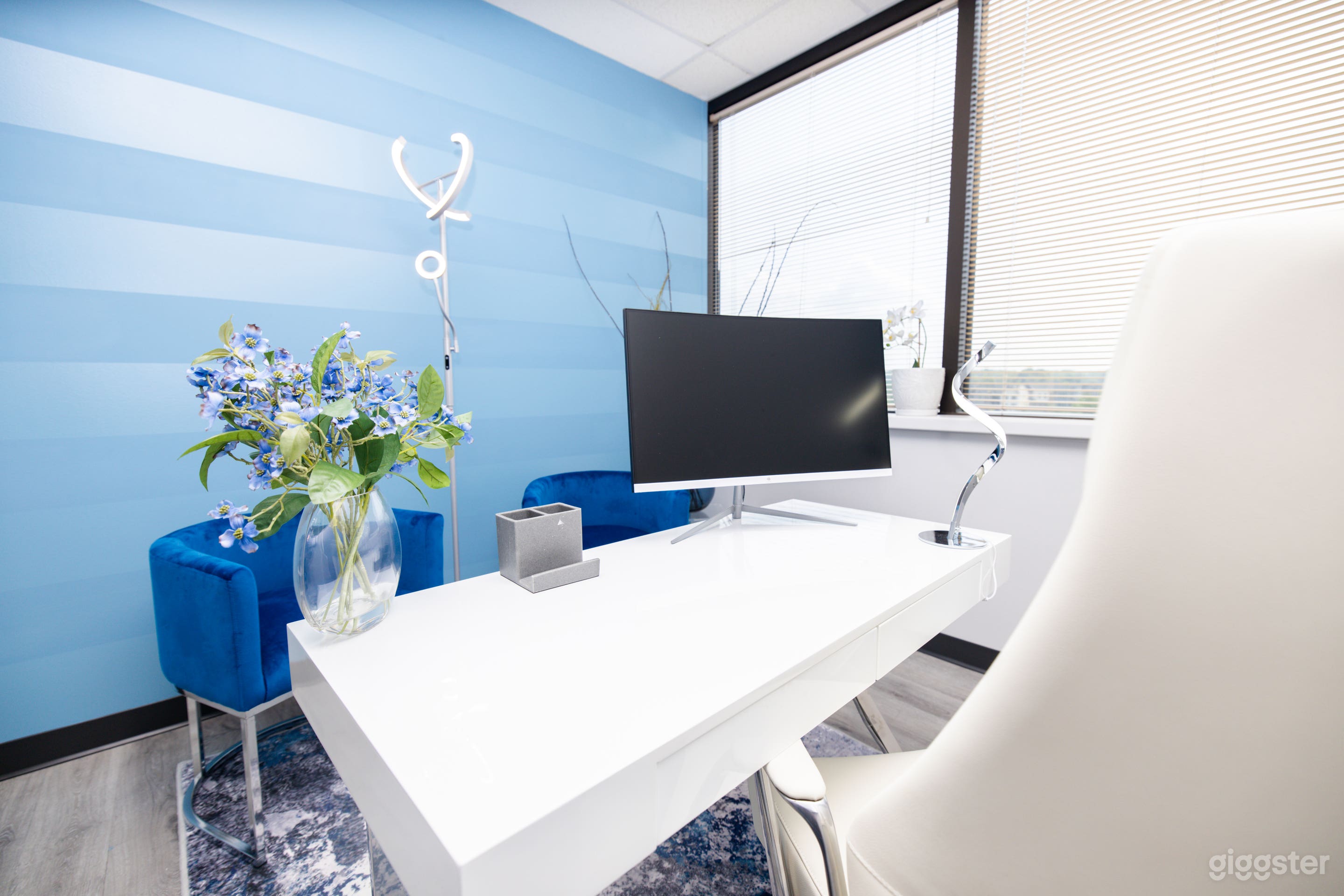 Laurel - Flex Admin Suite Photo 4