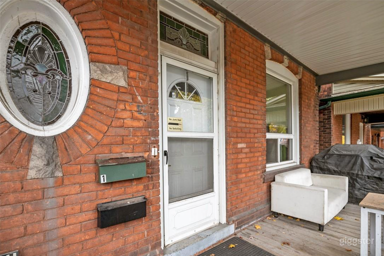  Refreshed Edwardian Charm In Hamilton 