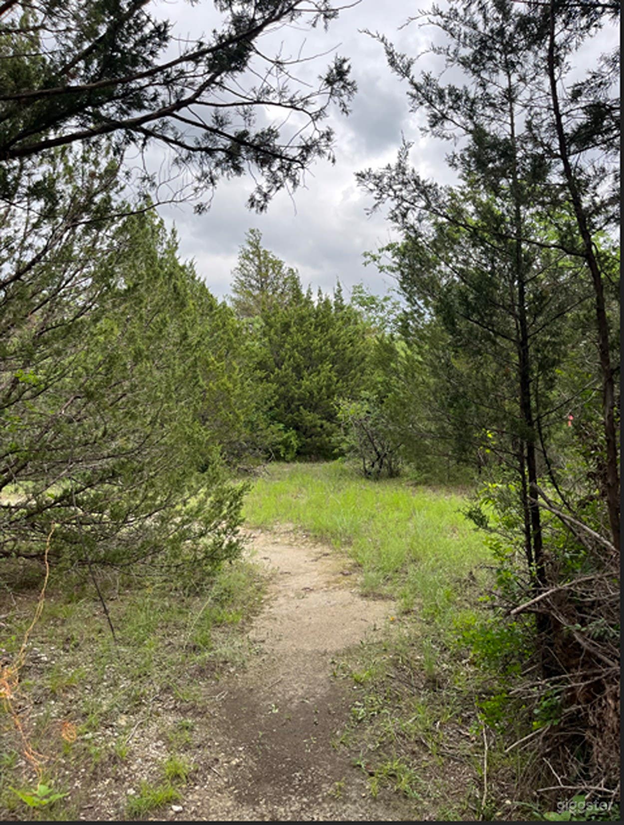 Expansive 17-Acre Filming &amp; Event Venue Photo 4