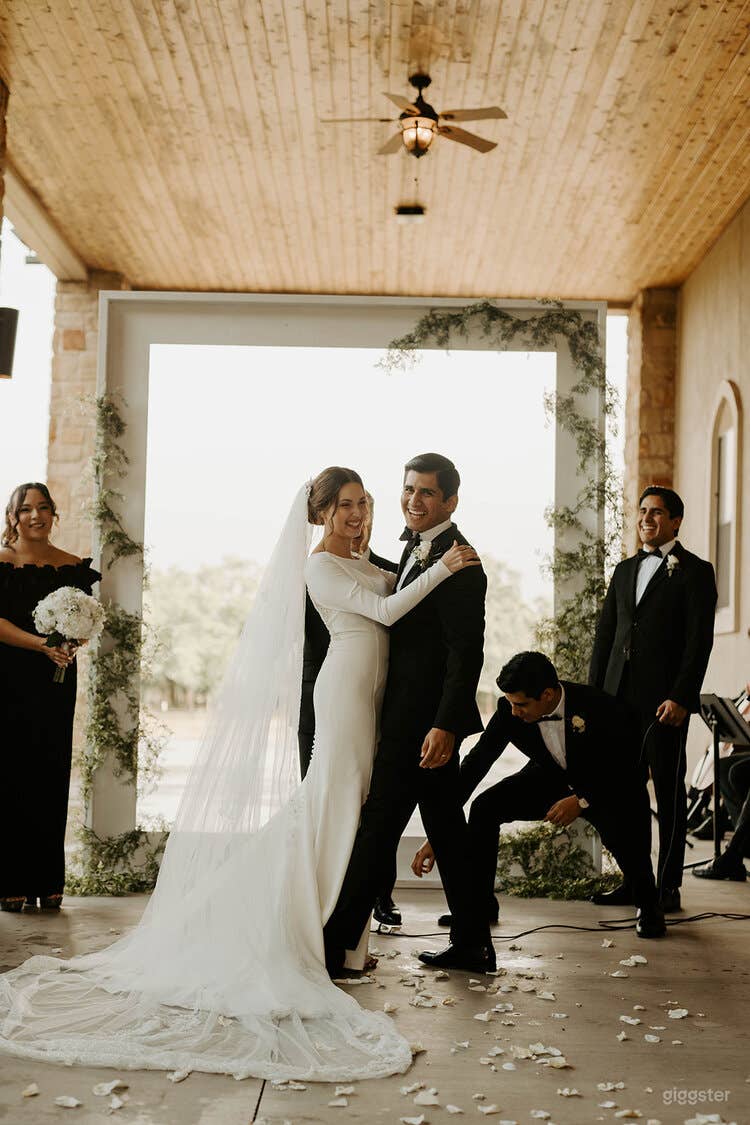 OUTDOOR CATHEDRAL IN BASTROP Photo 2