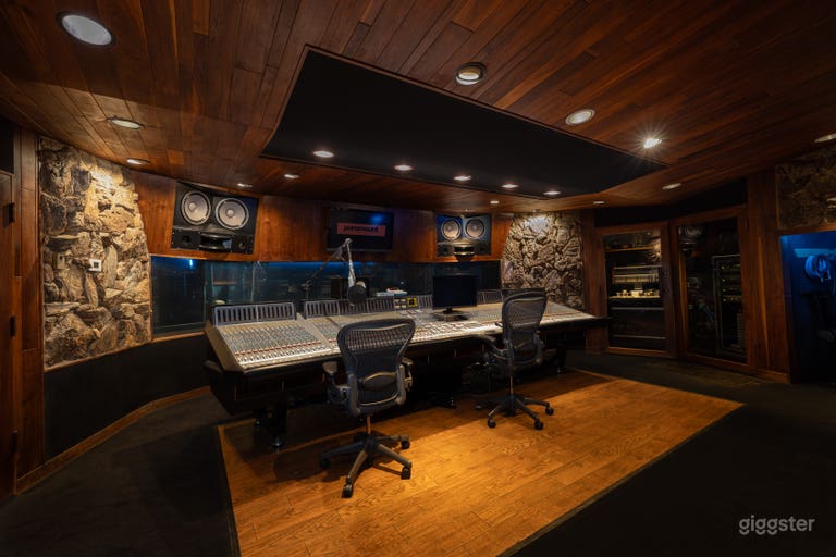  Recording Studio C in Hollywood 