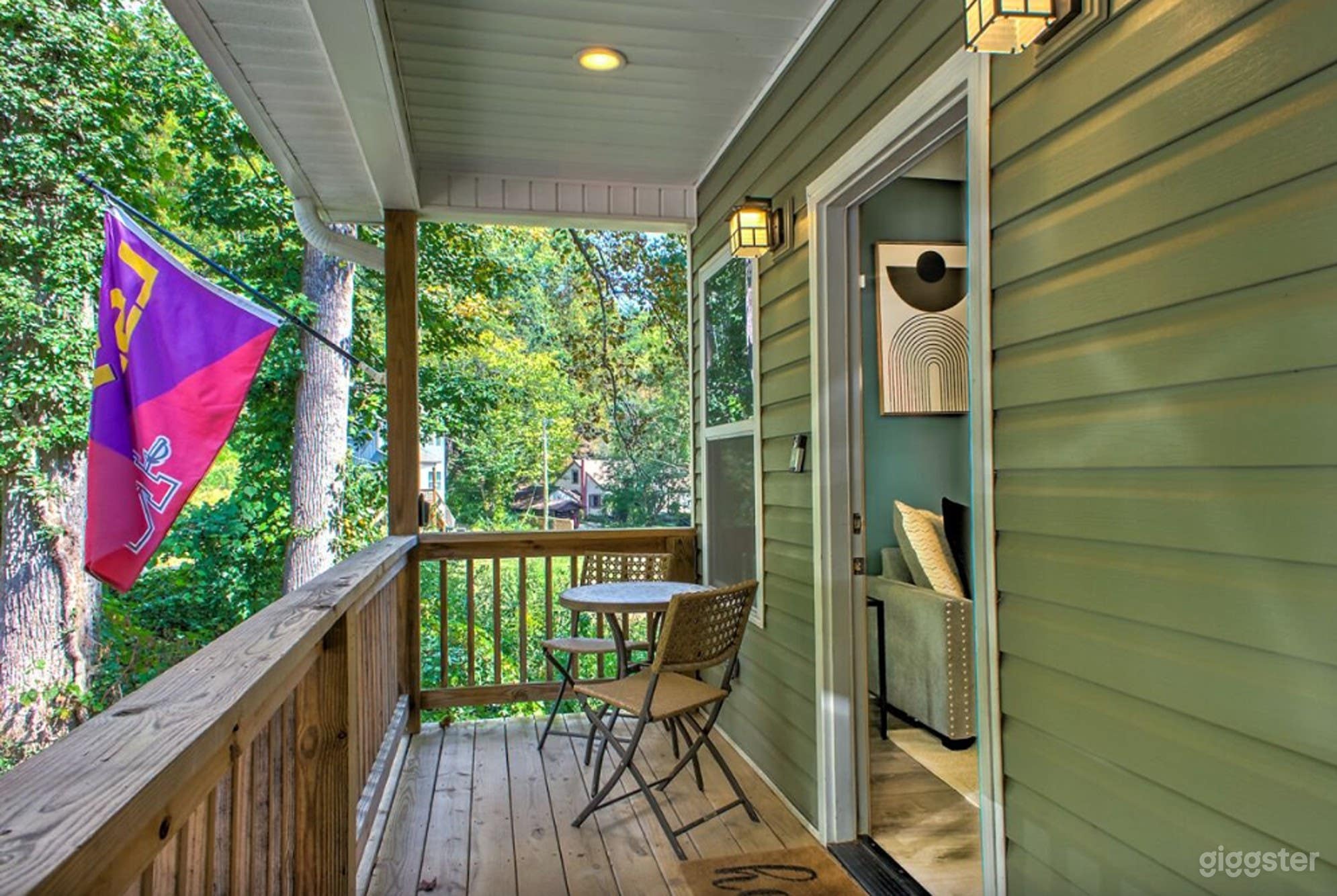 Open Floor Plan Home Photo 2