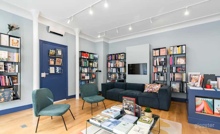  Modern Event Space in Center Paris 