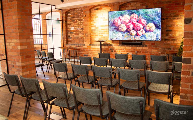  Press Room 