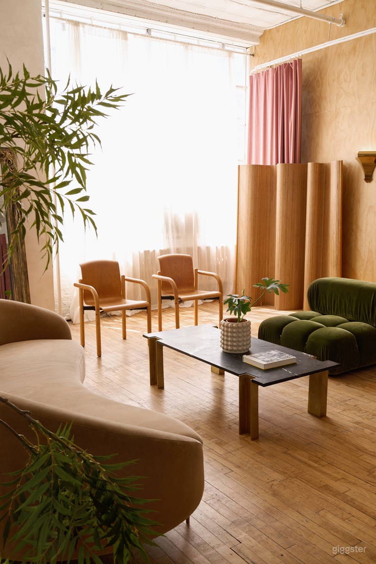  Studio Clyx ii / Mid-Century Modern Loft 