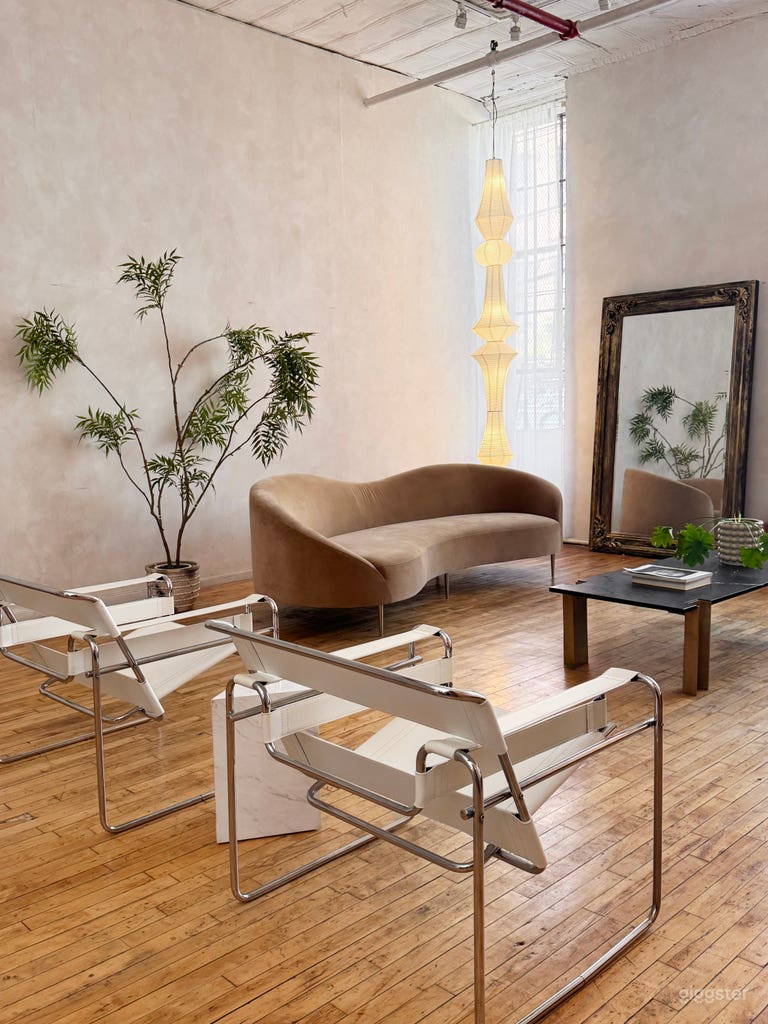  Studio Clyx ii / Mid-Century Modern Loft 