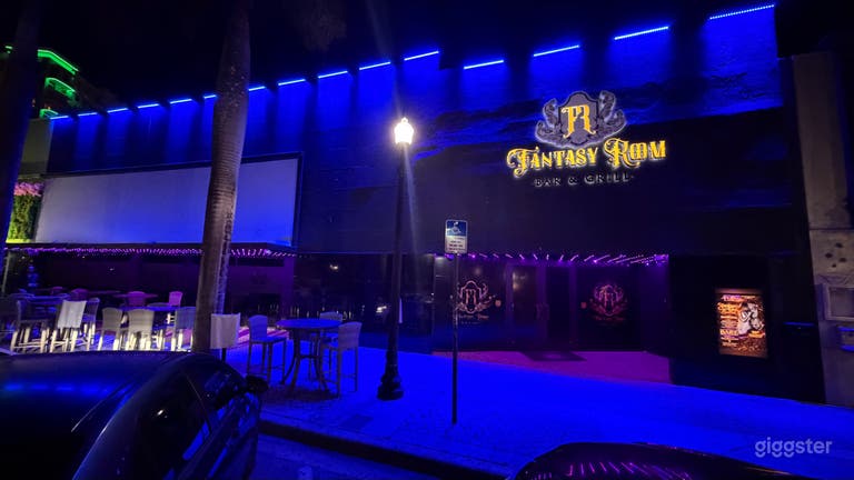  Luxury Nightclub Venue with Full Bar & LED Lighting 