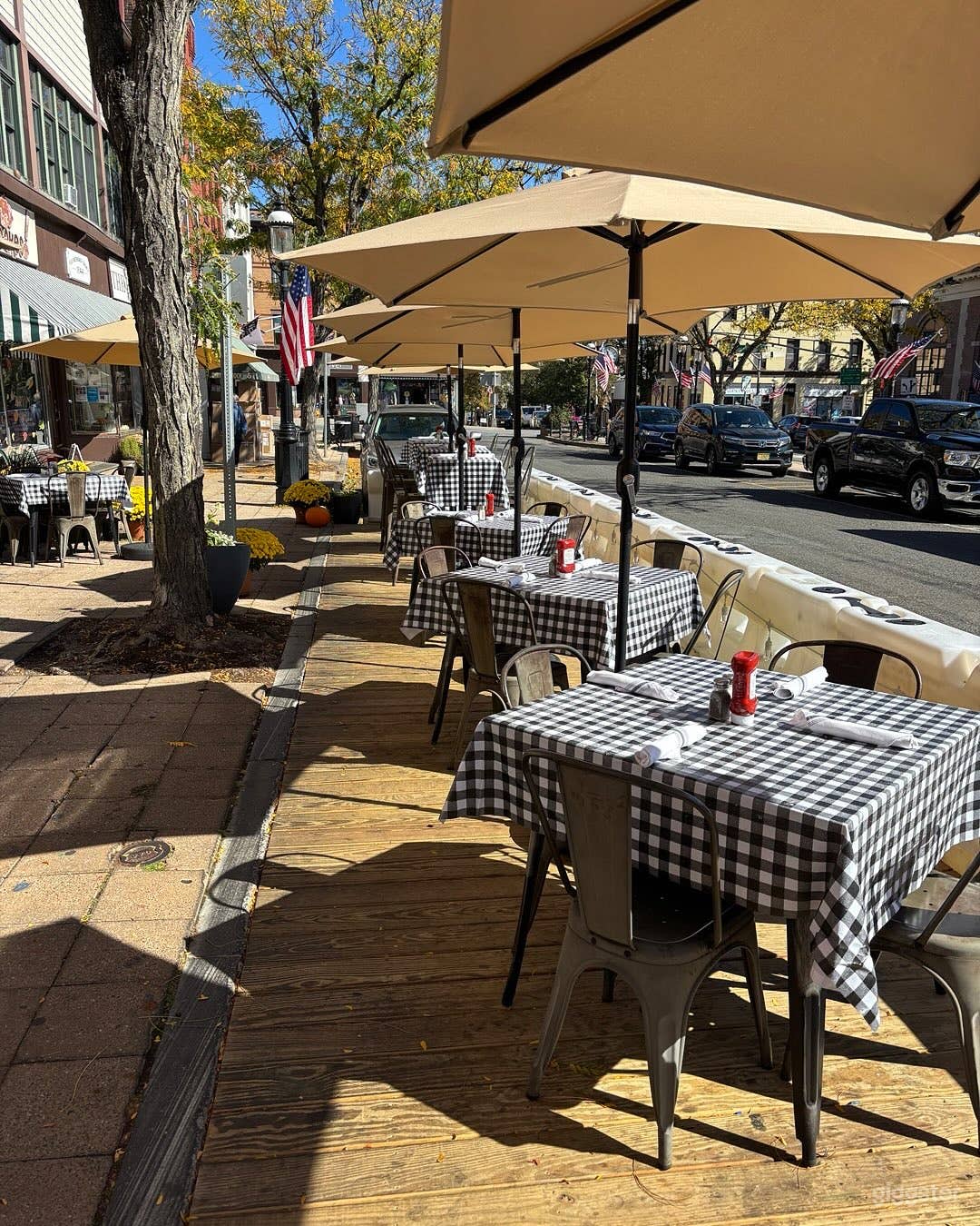 Madison's Original Family Tavern Photo 4