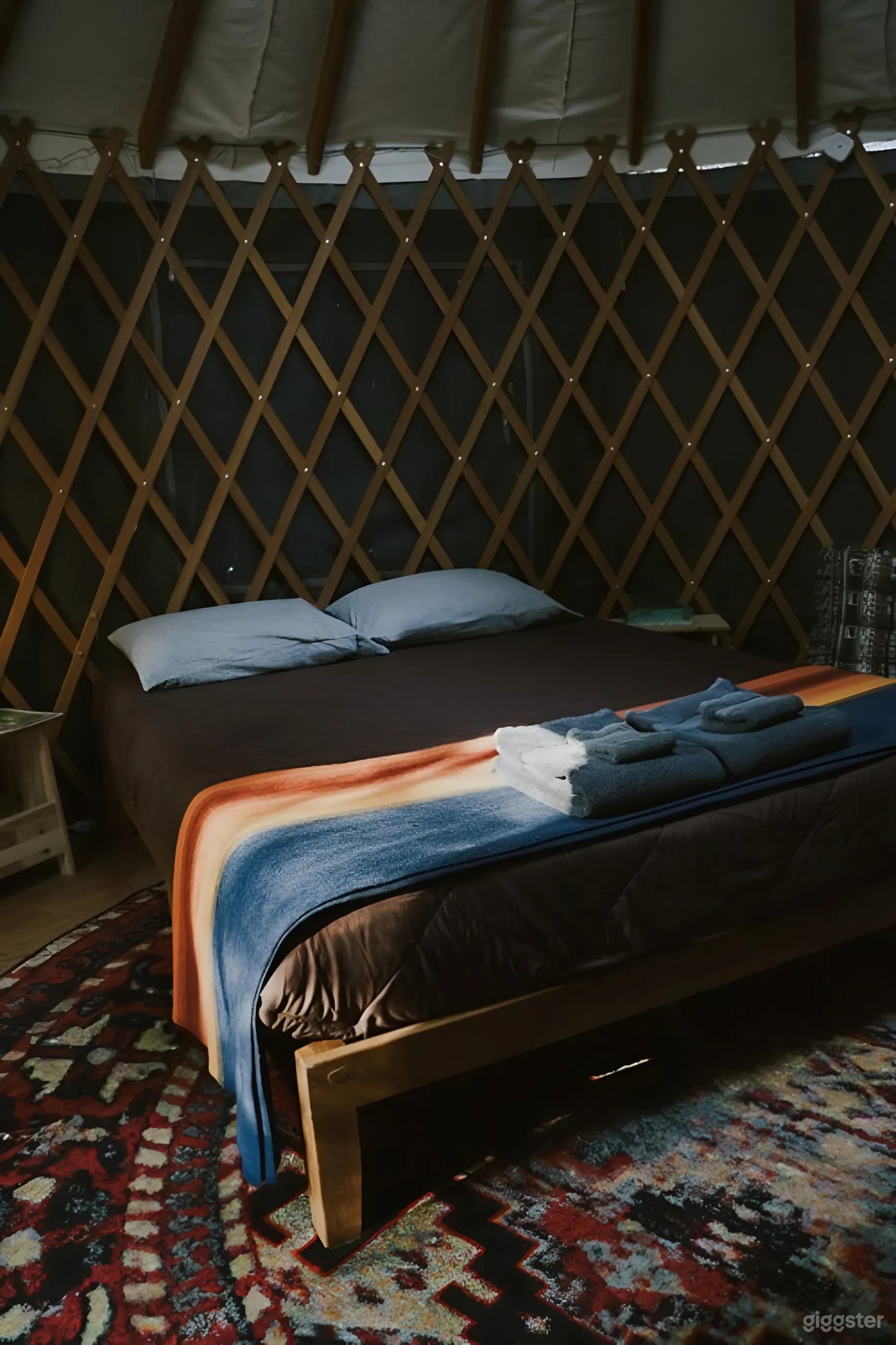 Chanterelle - Cozy Forest Yurt Photo 3