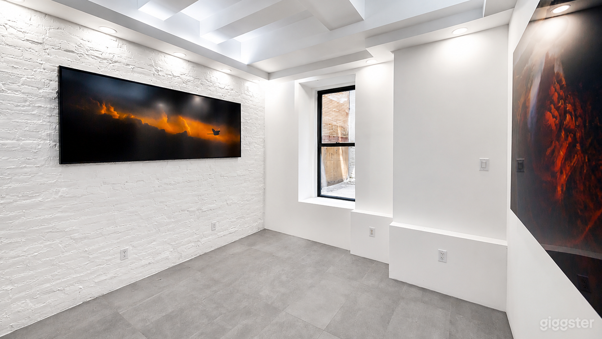 Courtyard Room - A Sound Proof Meeting & Co-working Space Photo 4
