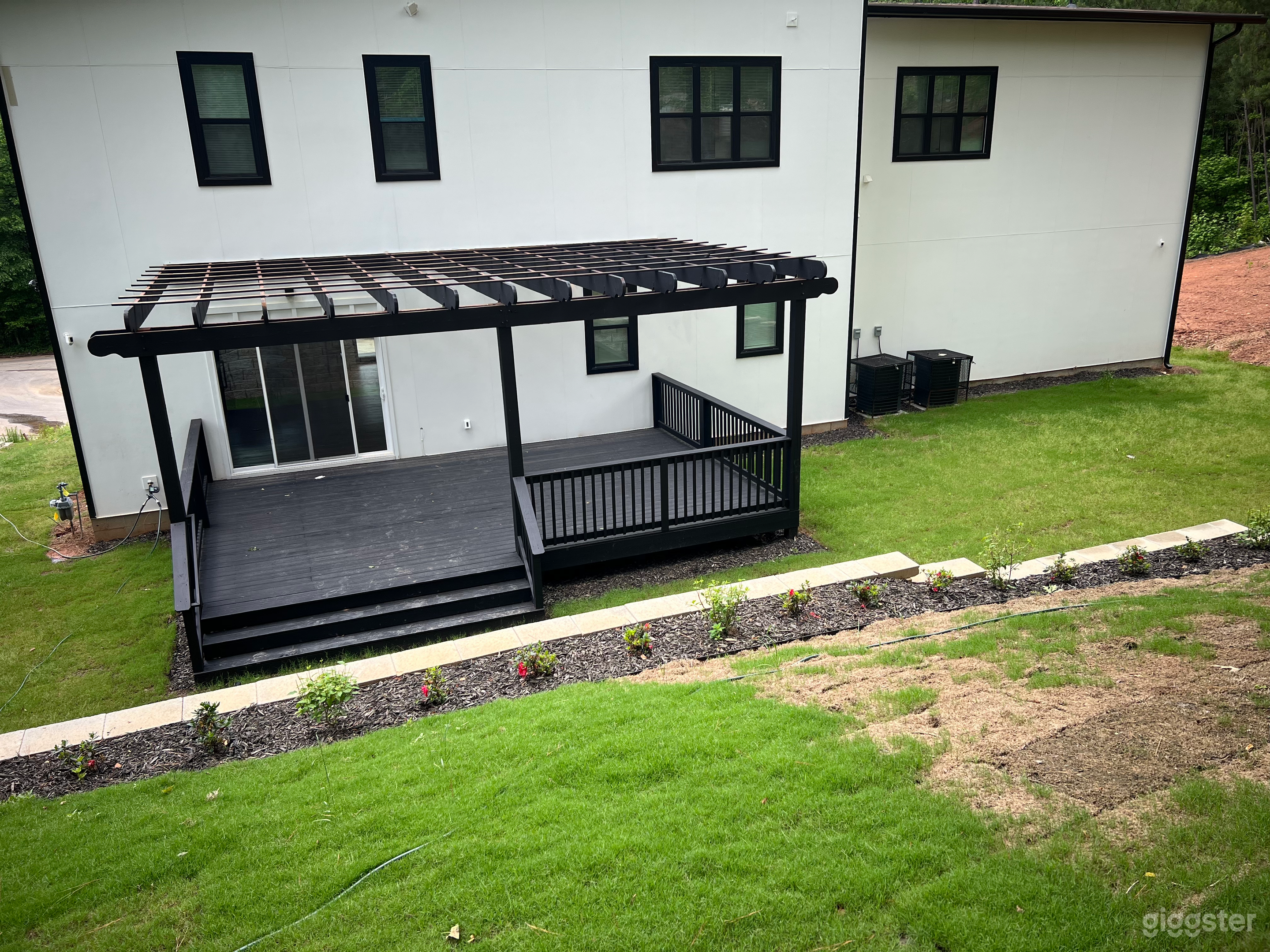 The Oasis ATL: Lights, Camera, Cascade! Photo 4