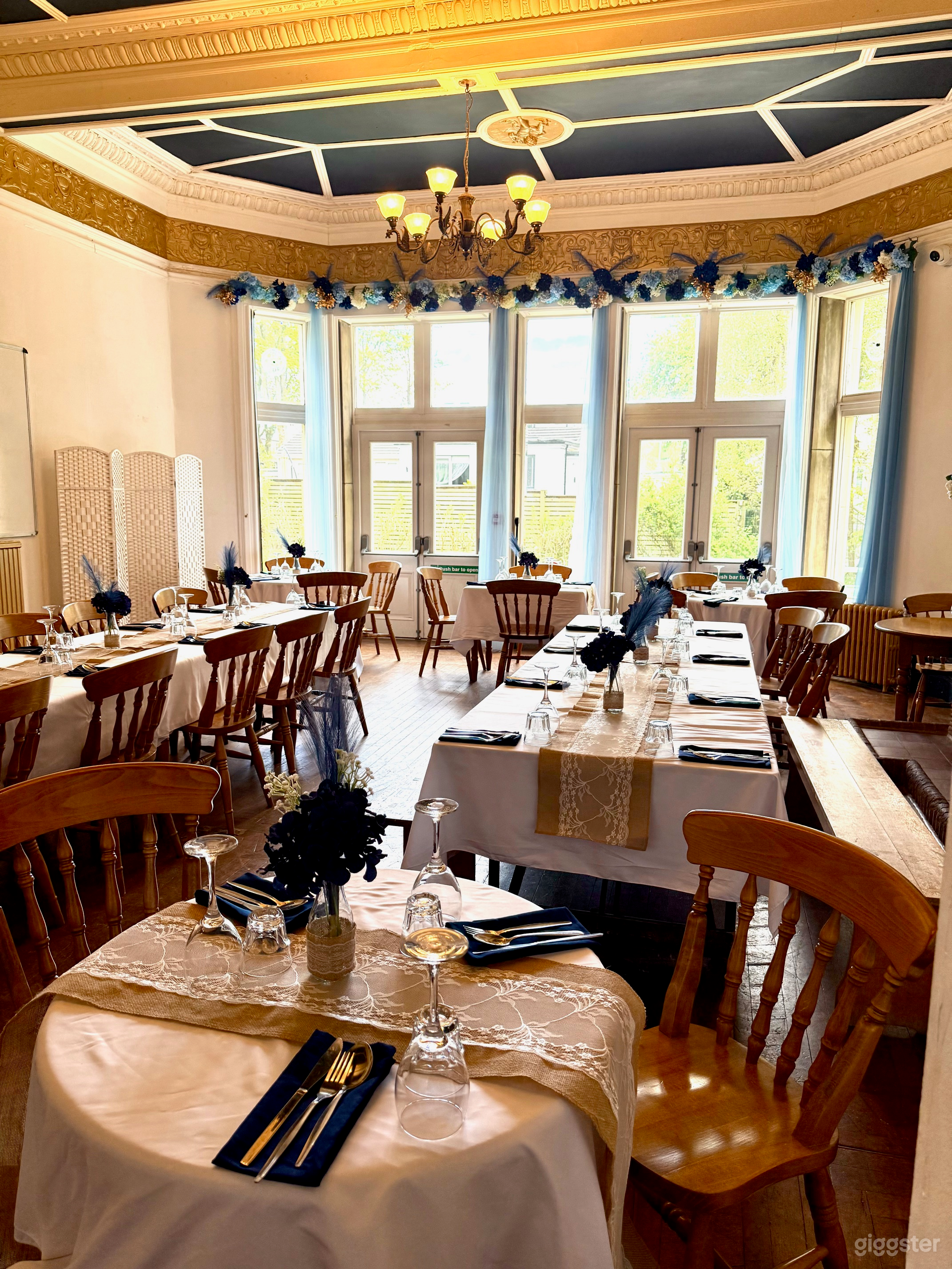 Victorian Gothic Mansion in the Heart of Bronte Country Photo 4