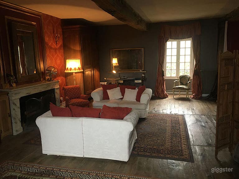  Petit Château 