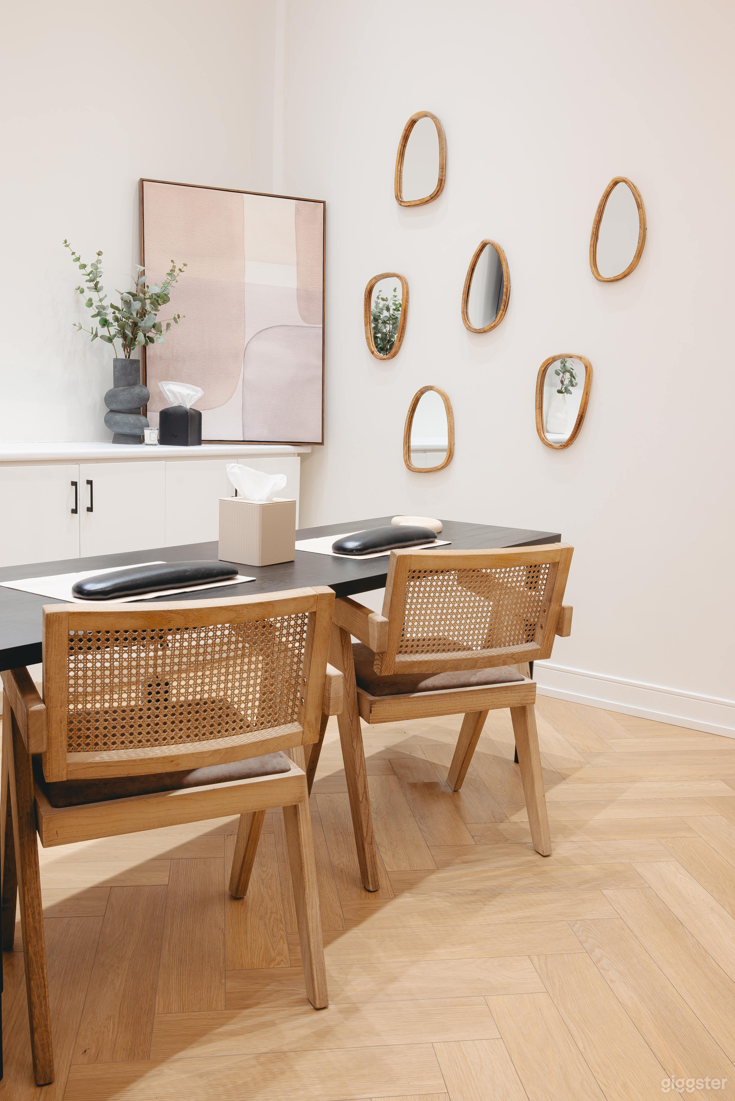 Elegant Medical Spa in Toronto Photo 3