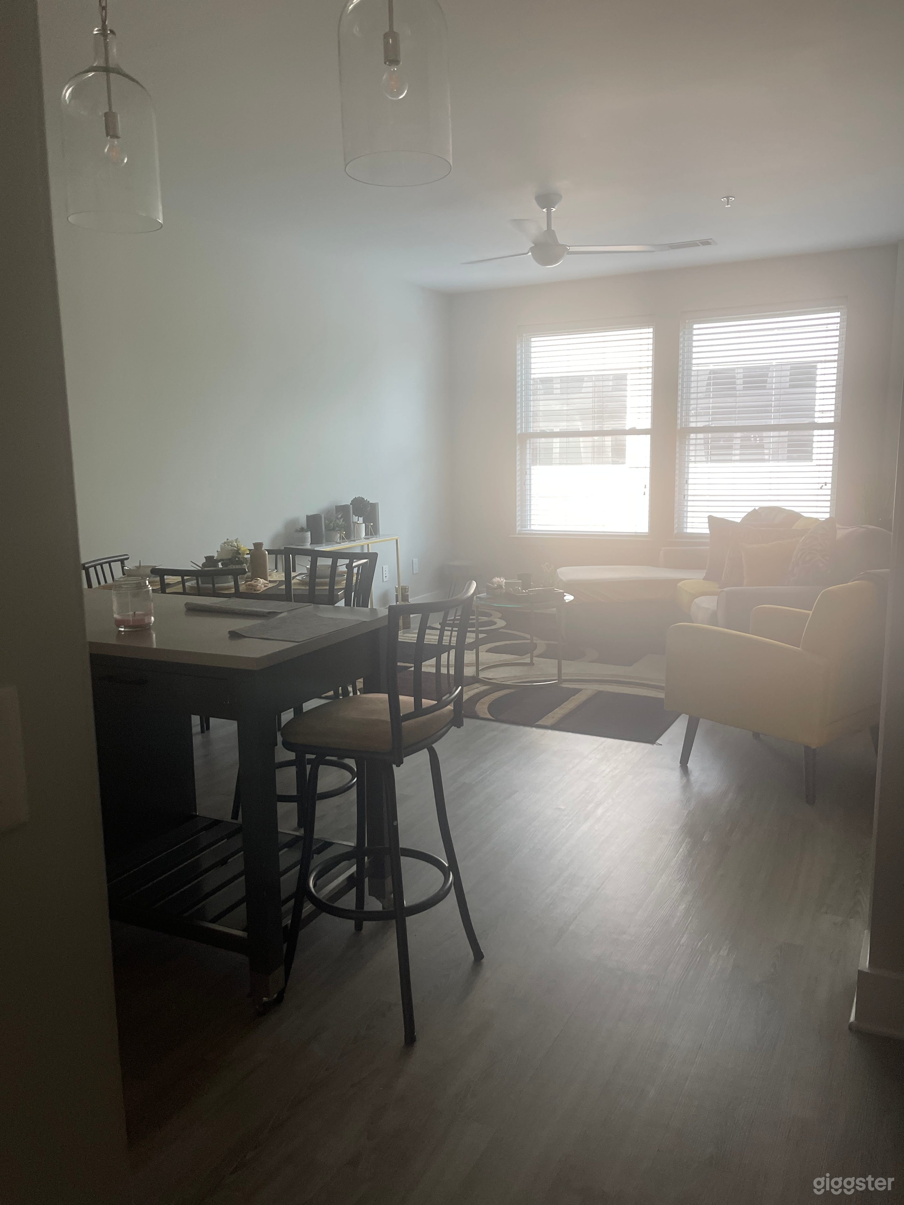 2 bedroom apartment for filming Photo 1