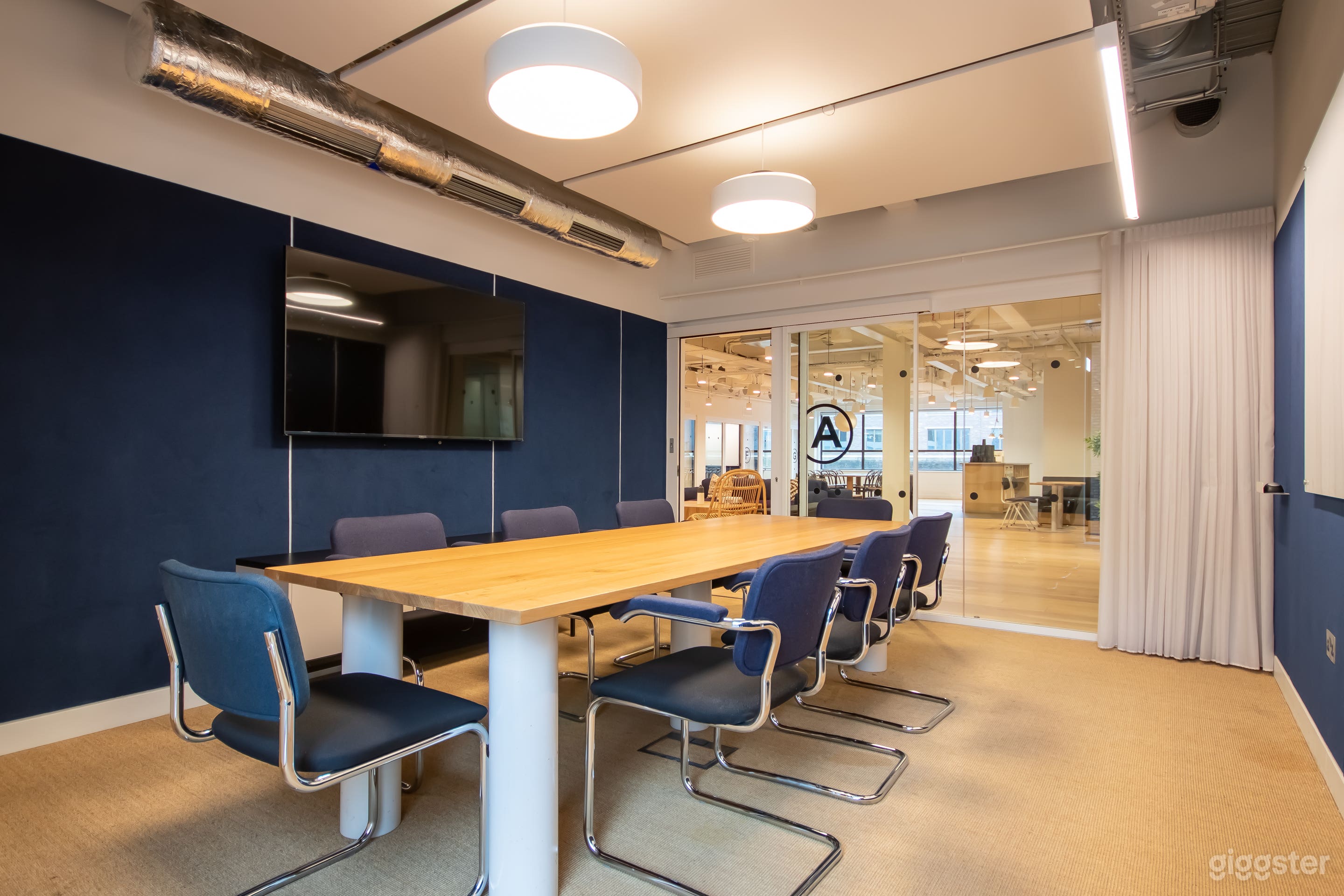 Meeting Room 2A Photo 1