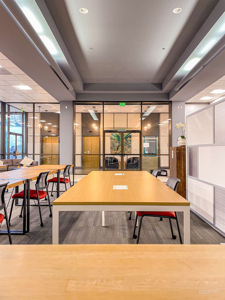   Creativity and Productivity Working Spaces 