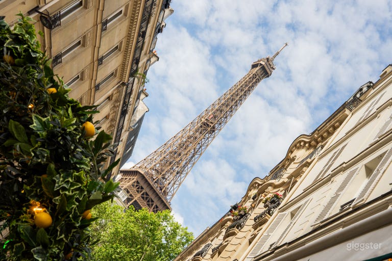  Italienisches Restaurant mit atemberaubendem Blick auf den Eiffelturm 