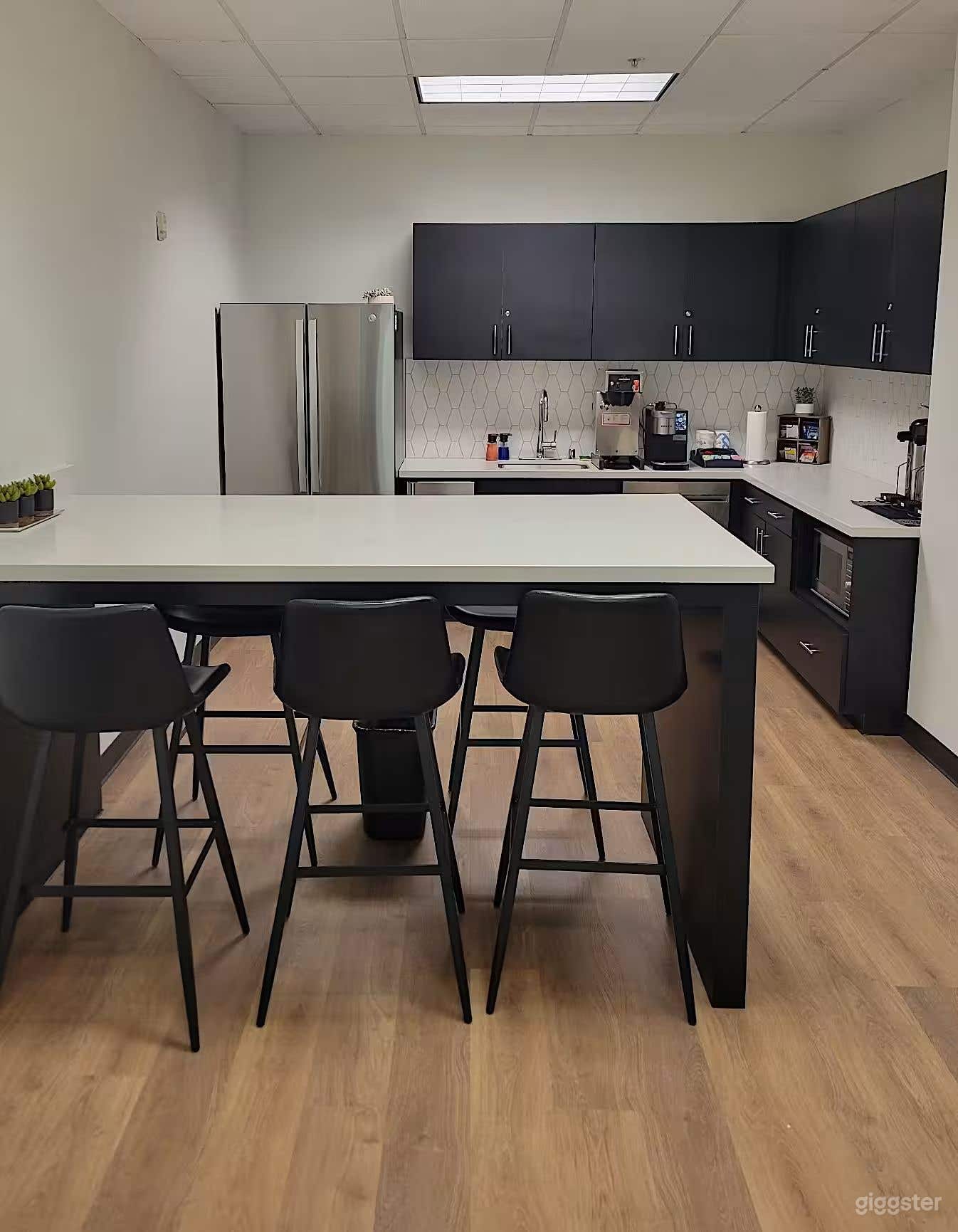 The Studio - Allen Photo 3