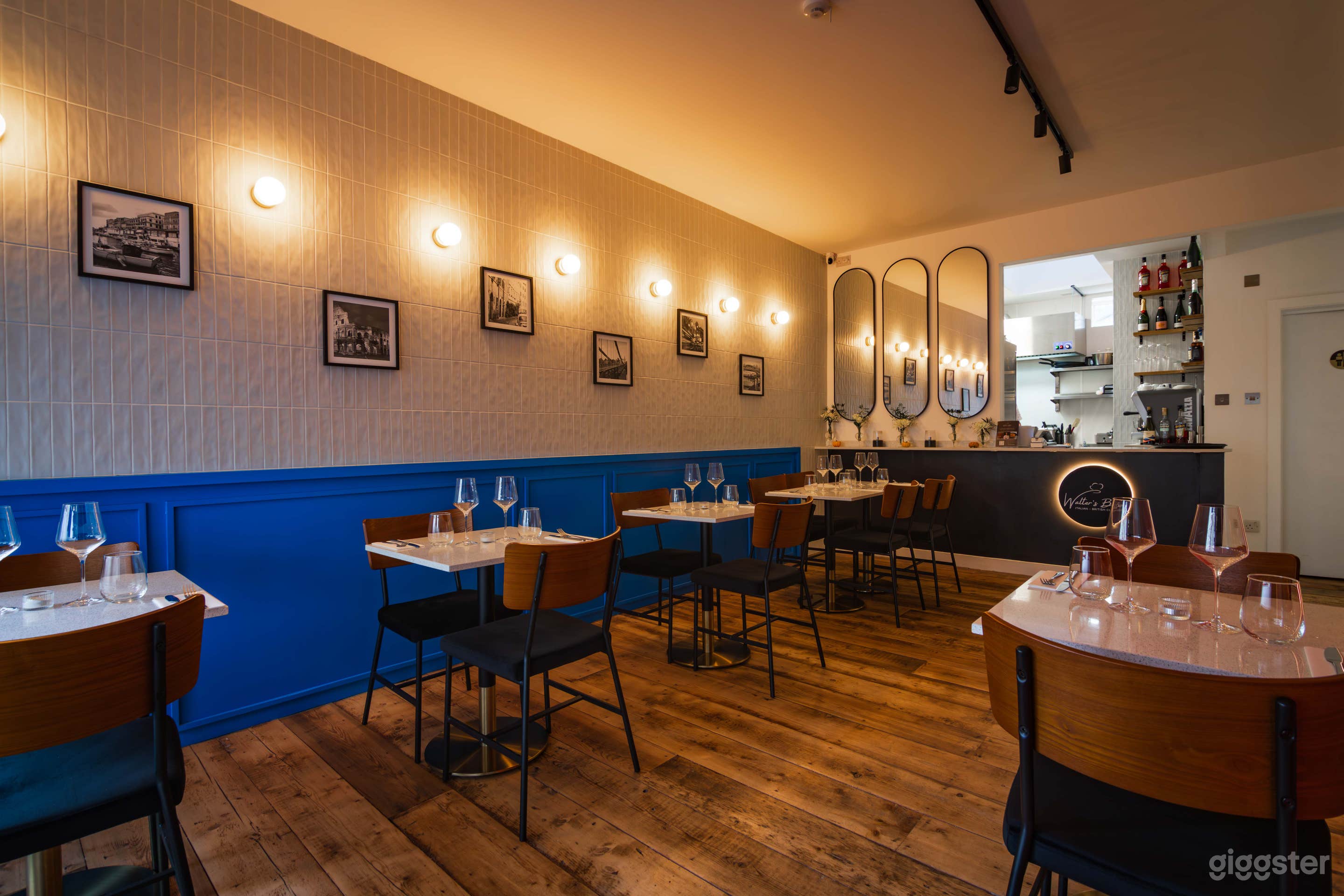 Charming 12-Seat Bistro for Private Hire Photo 2