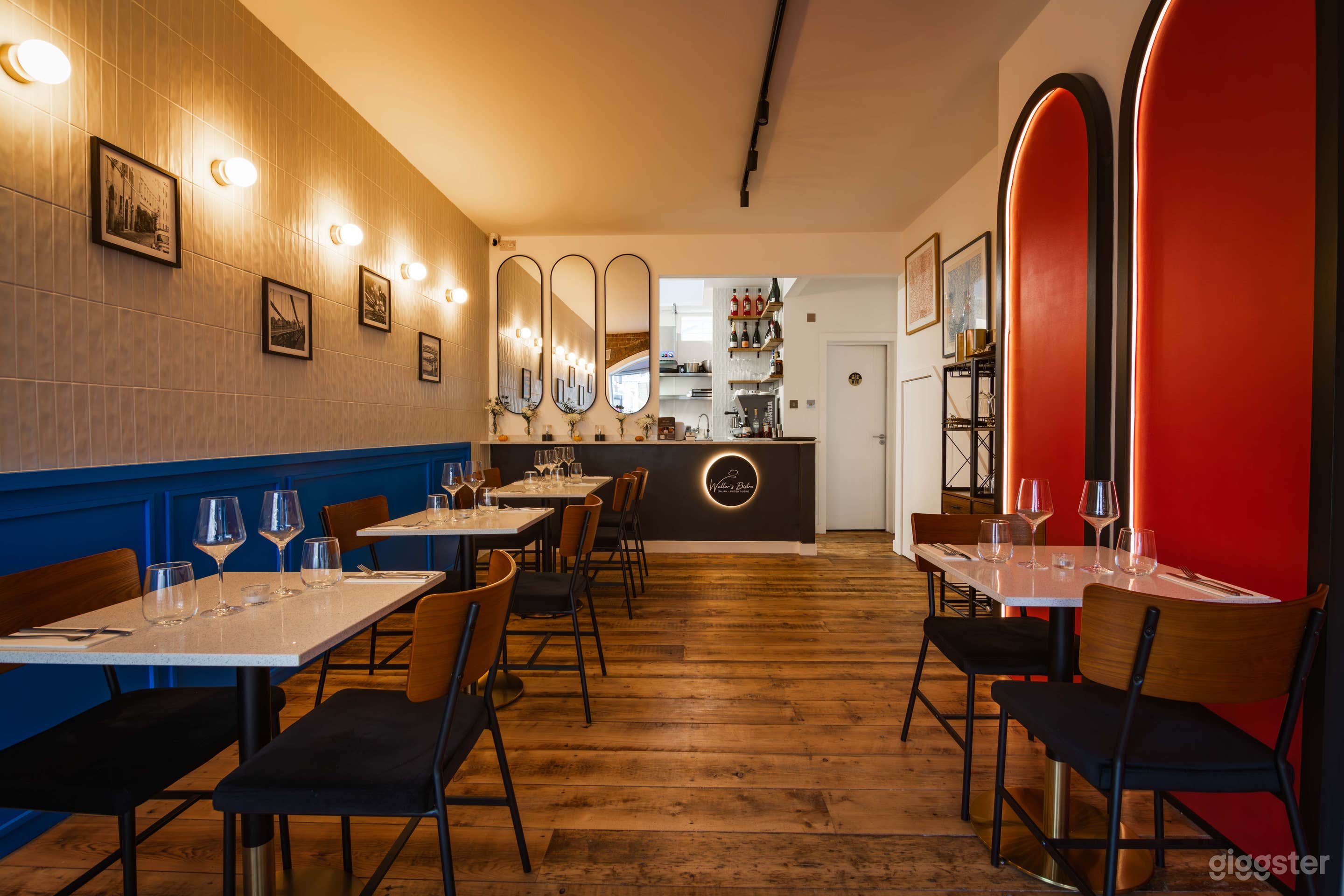 Charming 12-Seat Bistro for Private Hire Photo 1
