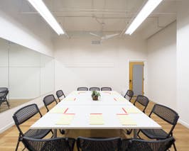  Cre8ive 3-1: Flexible Chelsea Space 