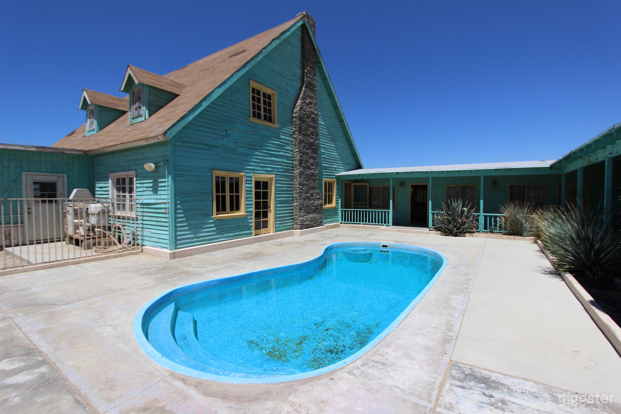 Desert Country Club Photo 2