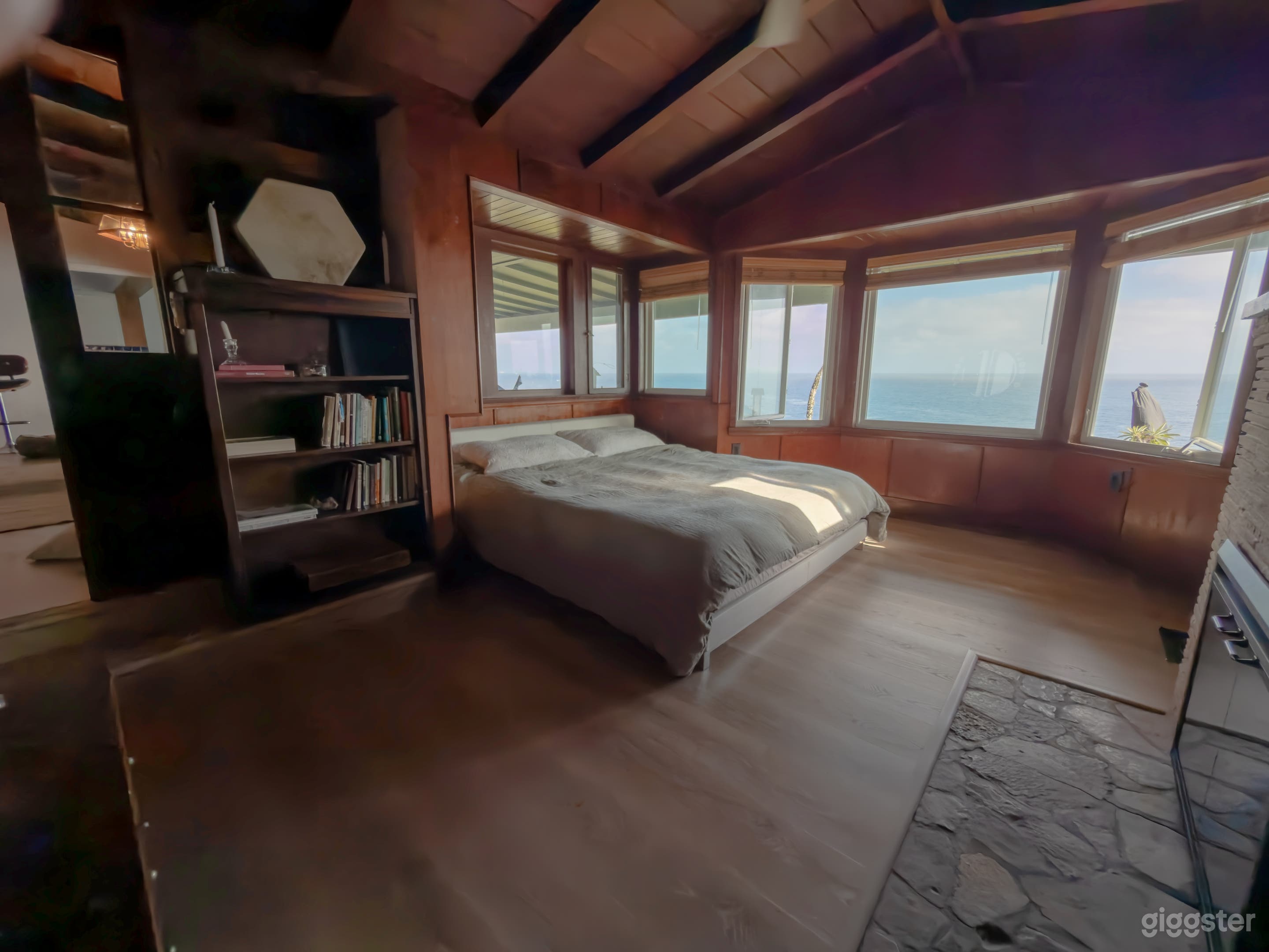 The Promontory on the Pacific with View of Catalina Photo 4