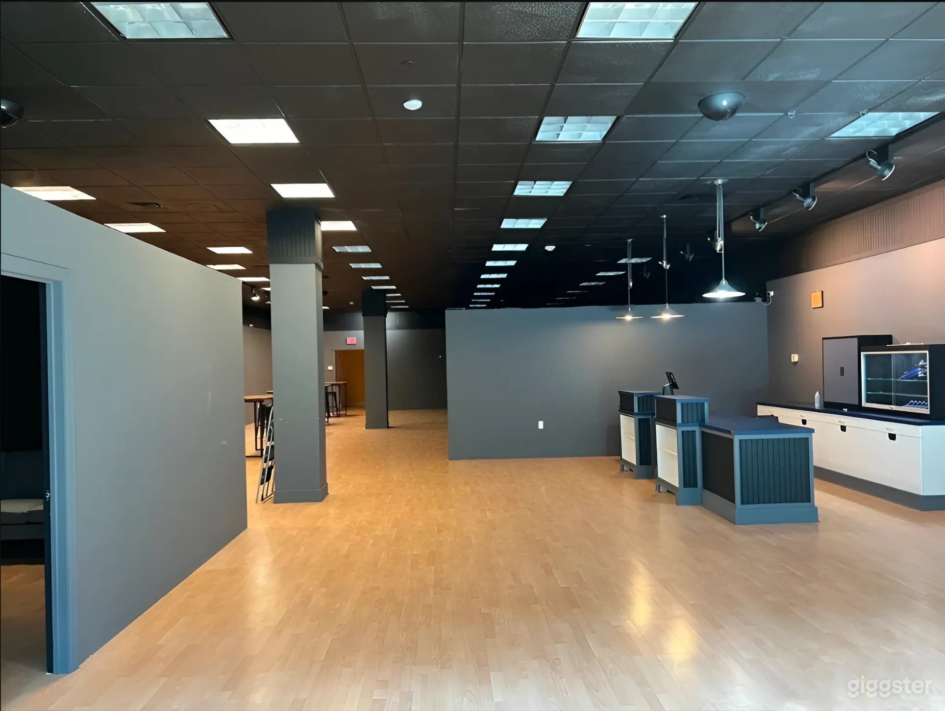 Spacious 3,800 Sq. Ft. Showroom Space for Events &amp; Productions Photo 2