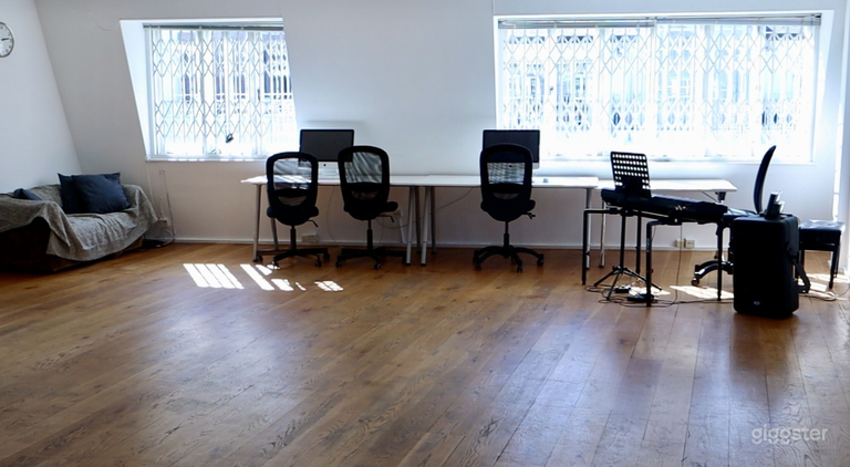  Associated Studios London 