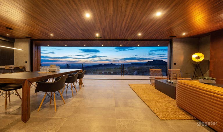  The Box | Architectural Villa w Pool + Spa 