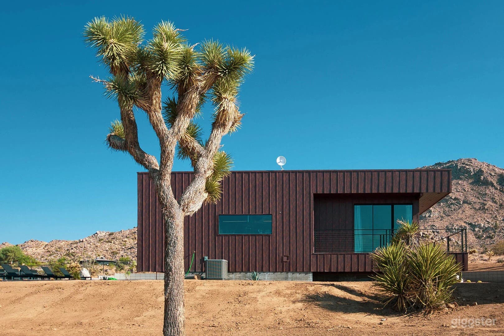 The Box | Architectural Villa w Pool + Spa Photo 3