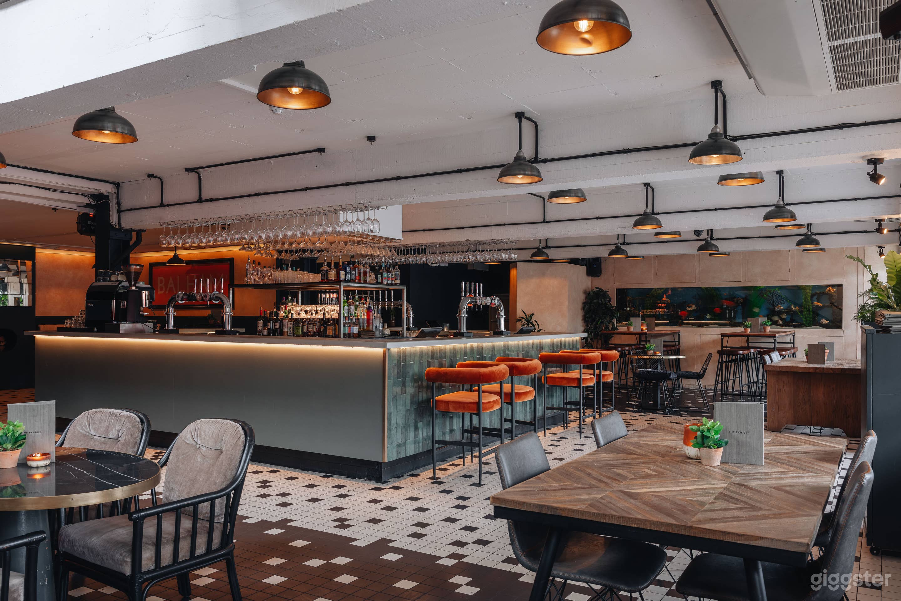 The Main Bar Photo 1