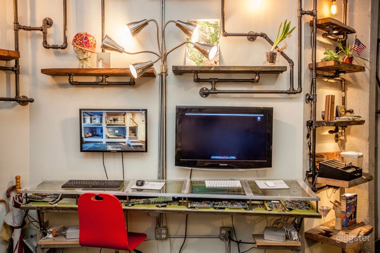  Cool & Crafty Startup Office With Sleeping Pods 