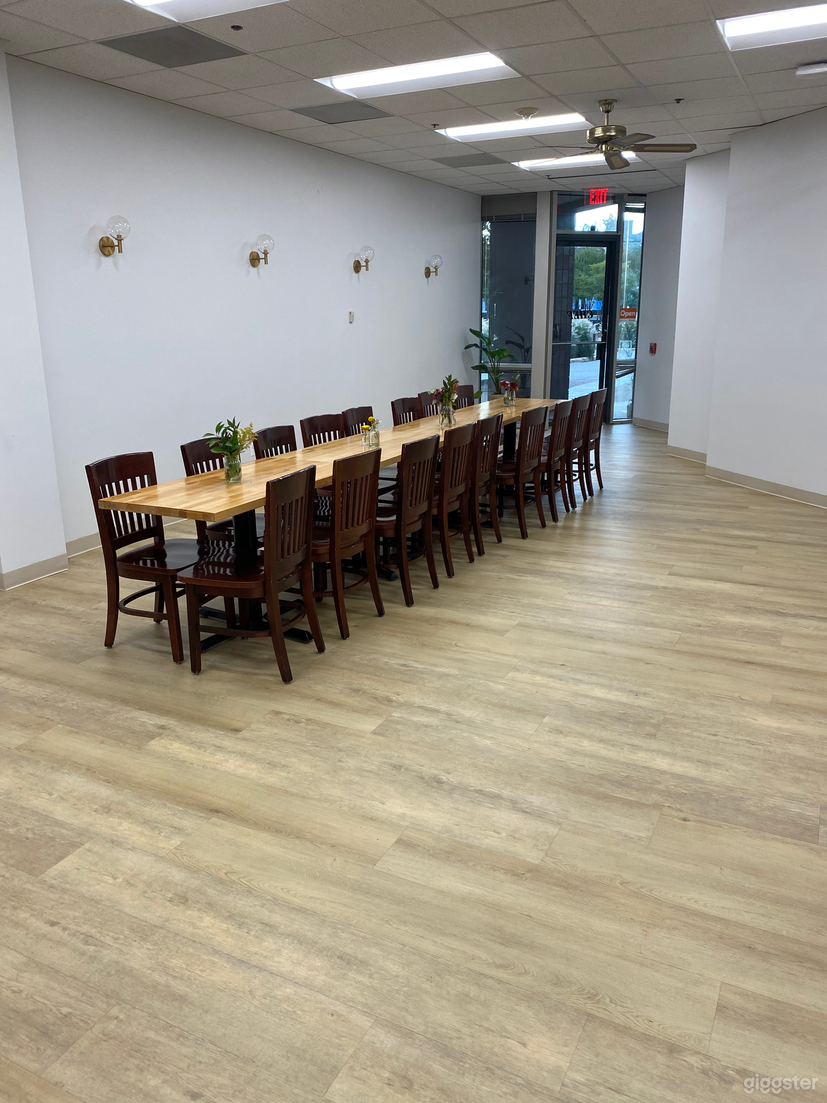 Customizable Cafe with Onsite Catering Photo 1