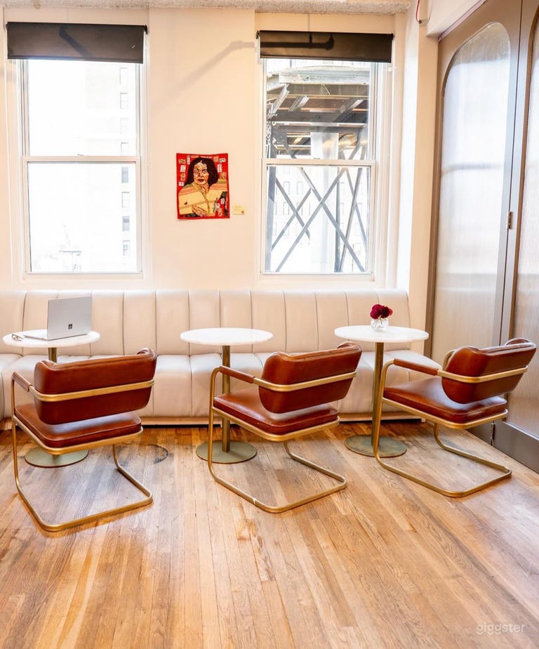  Bright Skyline Penthouse for Events 