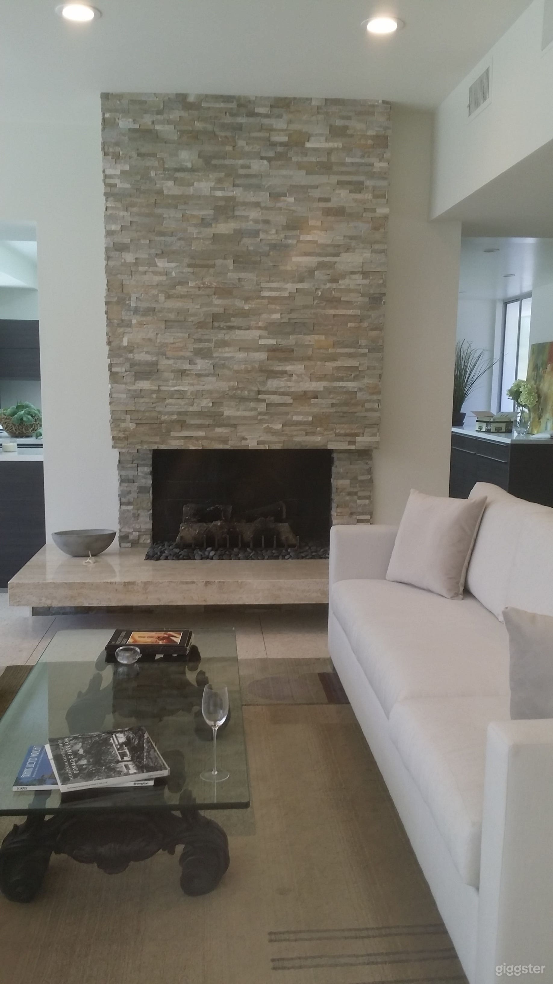 Modern Sherman Oaks - 262 Photo 4