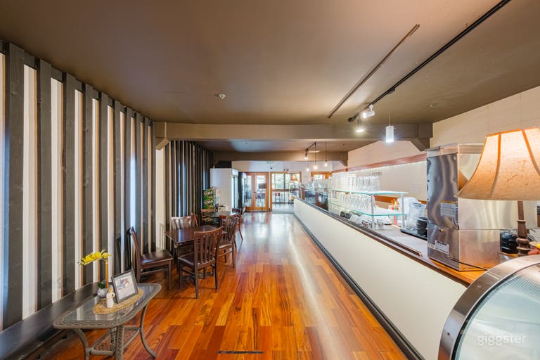  HEYRI CAFE & BAR: A TIMELESS GATHERING PLACE 