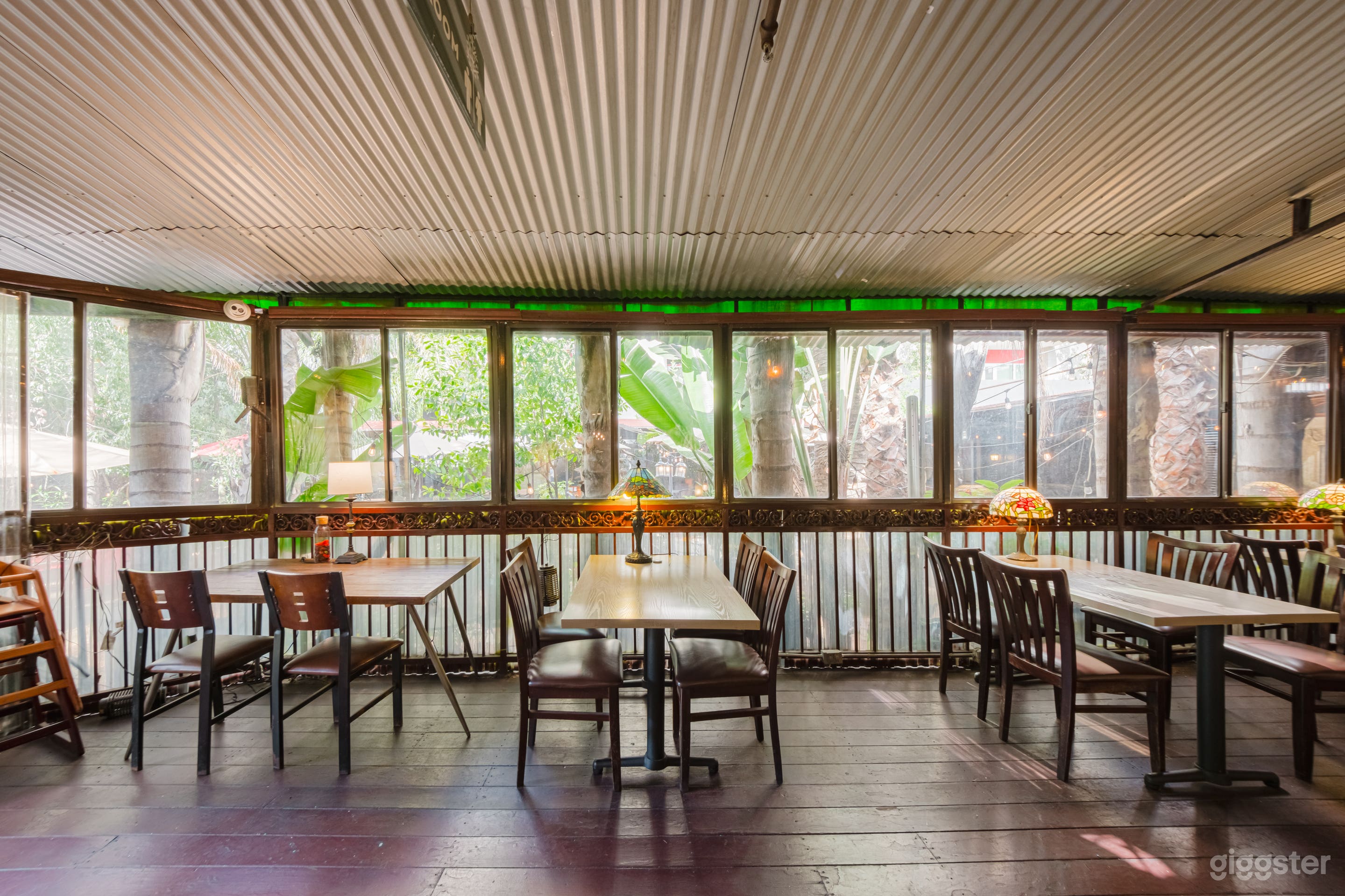 HEYRI CAFE &amp; BAR: A TIMELESS GATHERING PLACE Photo 3