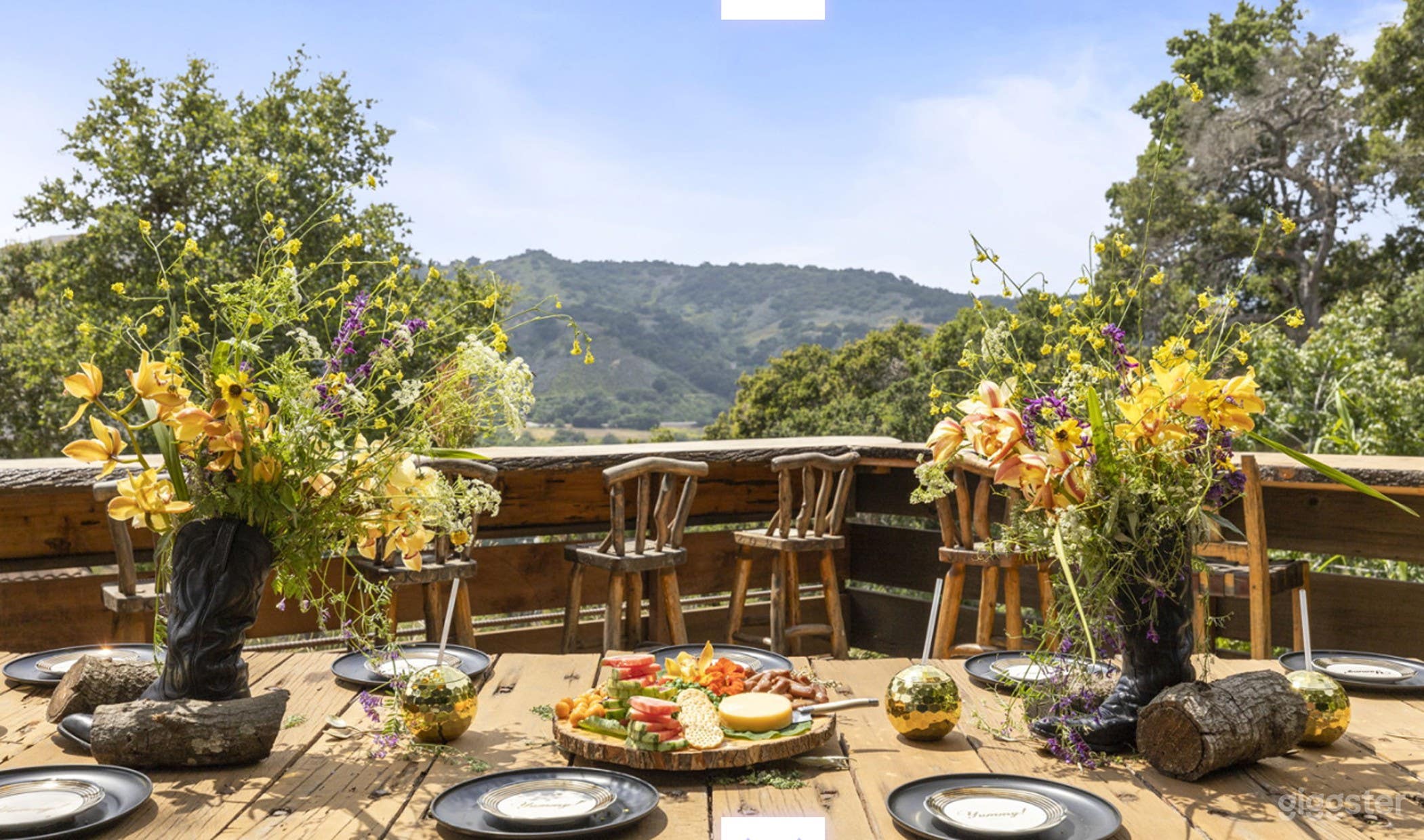Outdoor with Breathtaking 360-degree Views Photo 2
