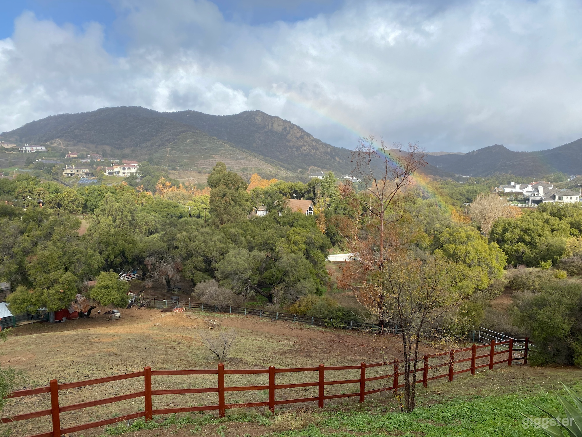Luxury Safari Tent  Photo 2