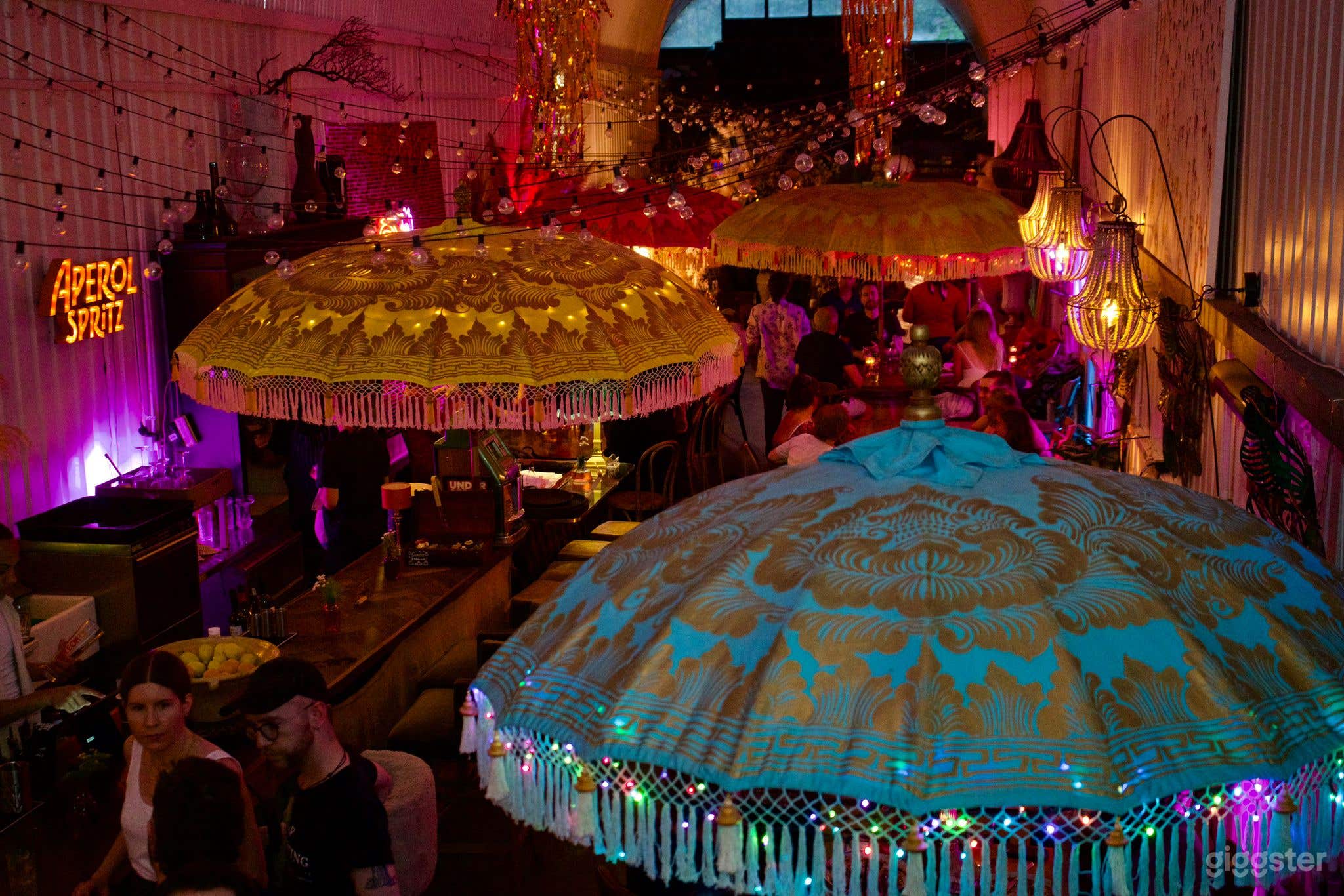 Eccletic, chic, under railway arch cocktail bar/restaurant Photo 1