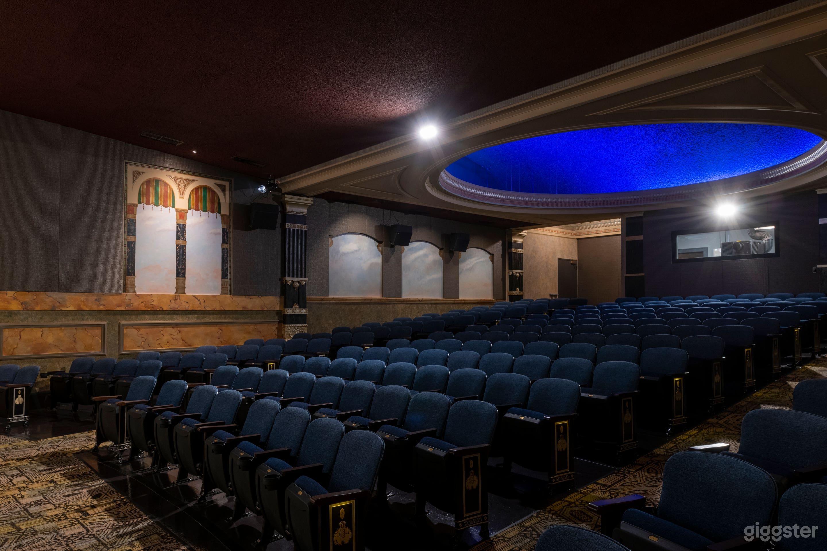 East Auditorium–Theater for Small Meetings &amp; Production Photo 2