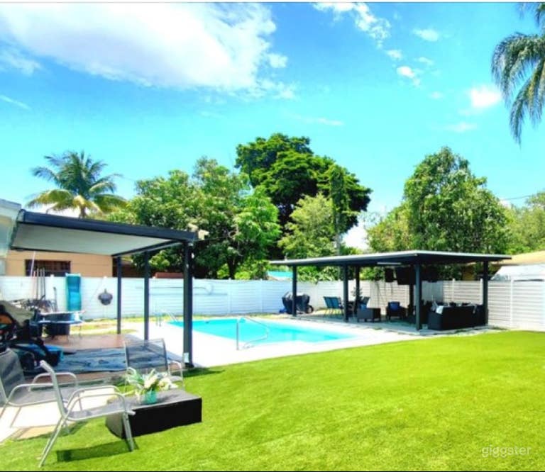   Sparkling Pool Retreat In Miami 
