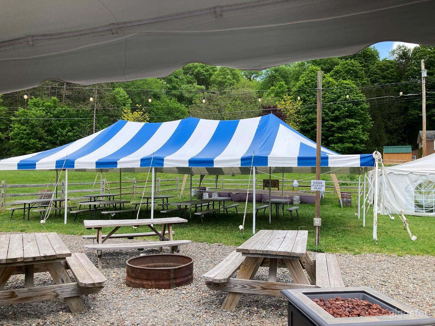 Farm Brewery Beer Garden Photo 4